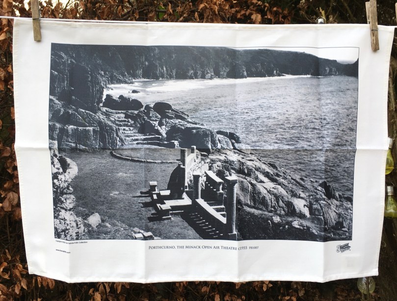 AC0E4843-D15A-425F-BD0B-742F3369B633